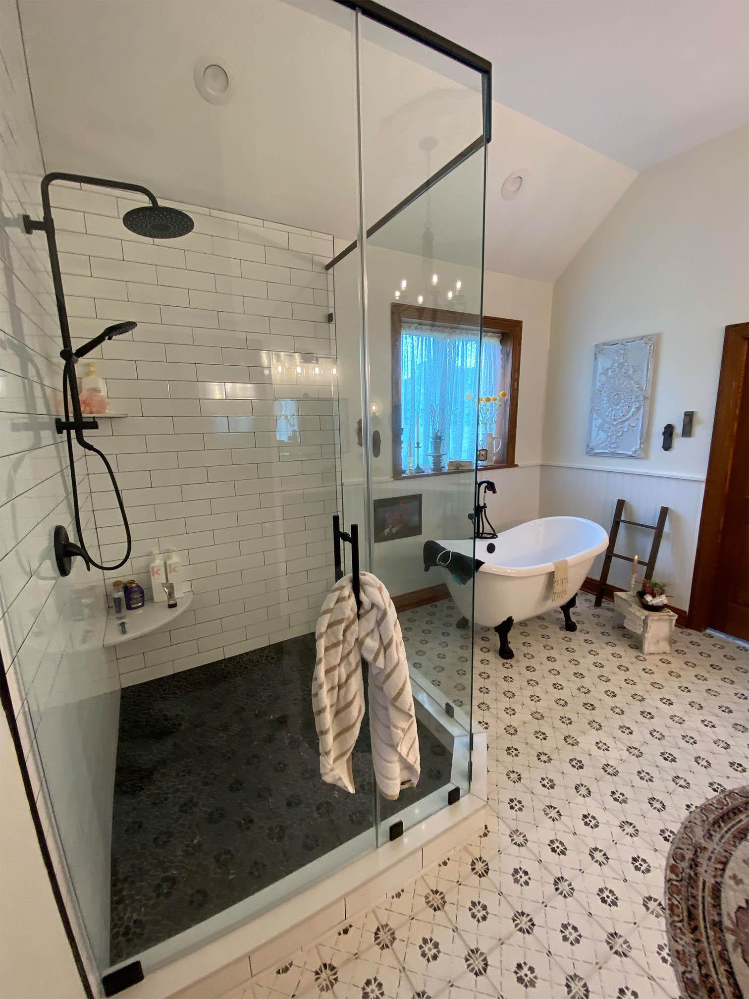 Bathroom Remodel project photo