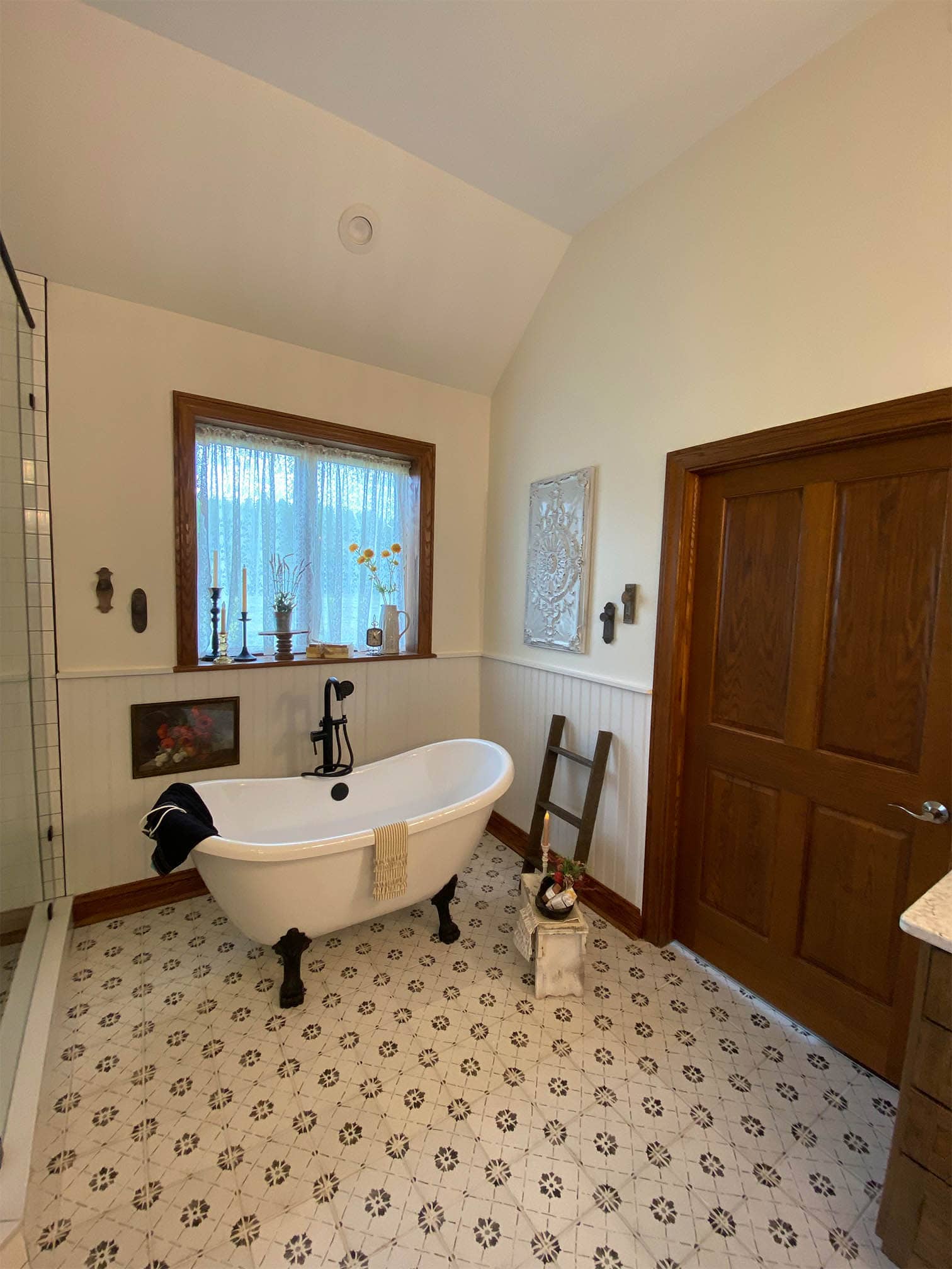 Bathroom Remodel project photo